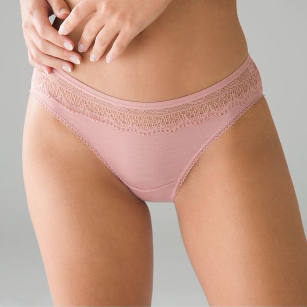 Soma Embraceable Lace Hipster Panty Blush Pink 6 M NWT